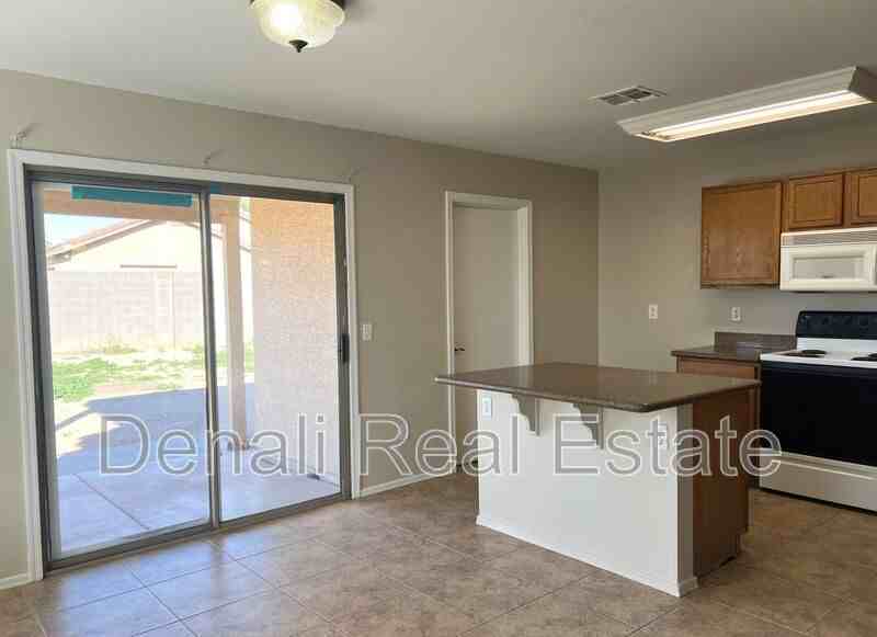 10422 E Bramble Ave - Photo 7 of 24