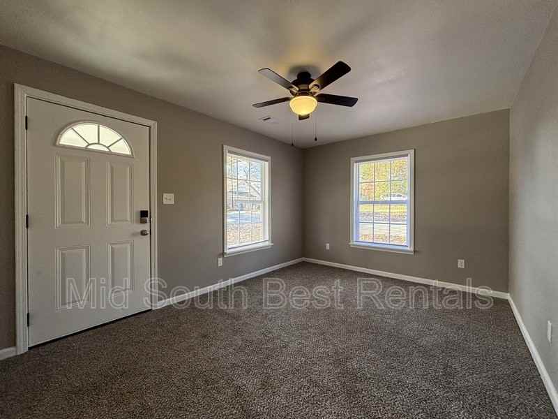 4424 W 26th St - Photo 3 of 14