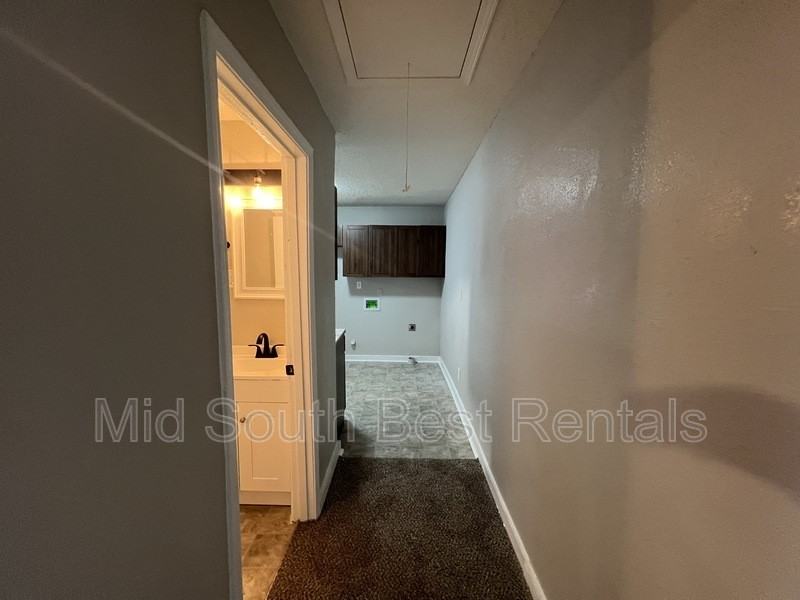 1383 Gold Ave - Photo 6 of 10