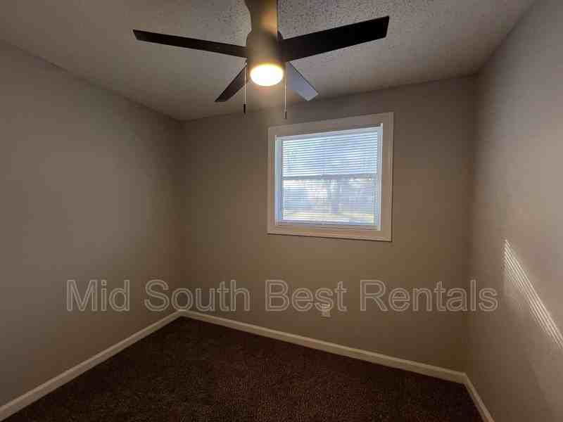 3458 Rochester Rd - Photo 5 of 14