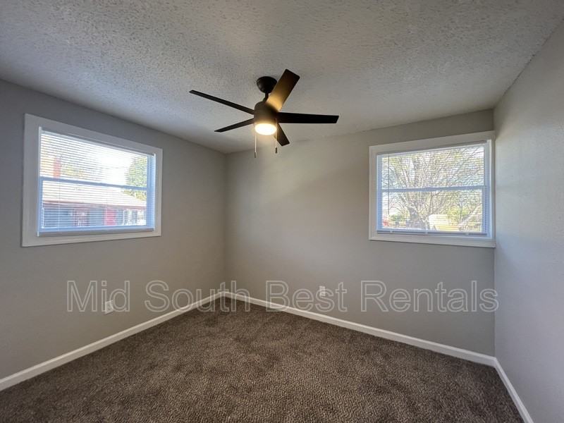 3458 Rochester Rd - Photo 7 of 14