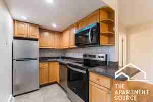 featured image of 6151 W Thorndale Ave #2B