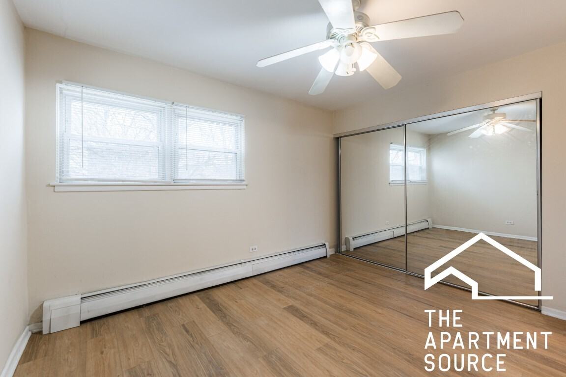 6151 W Thorndale Ave #2B - Photo 7 of 13