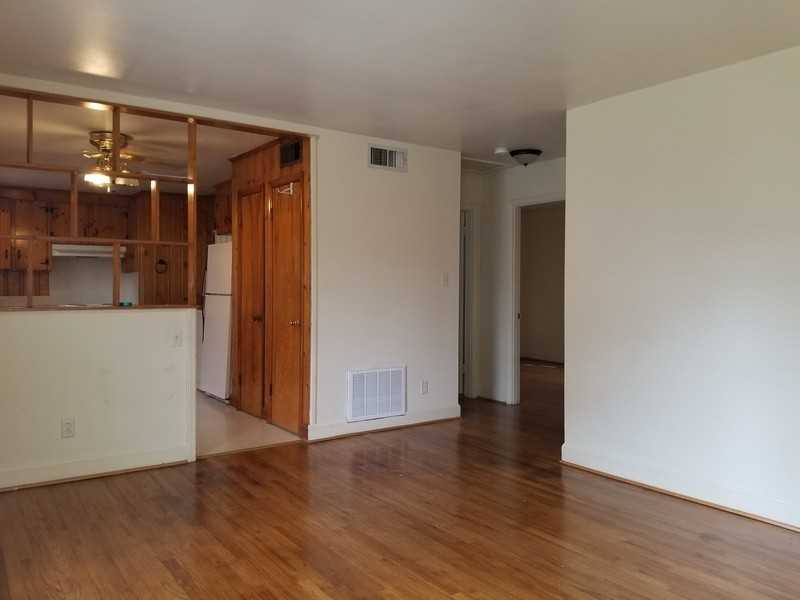 2923 Amity Garden Ct - Photo 3 of 7