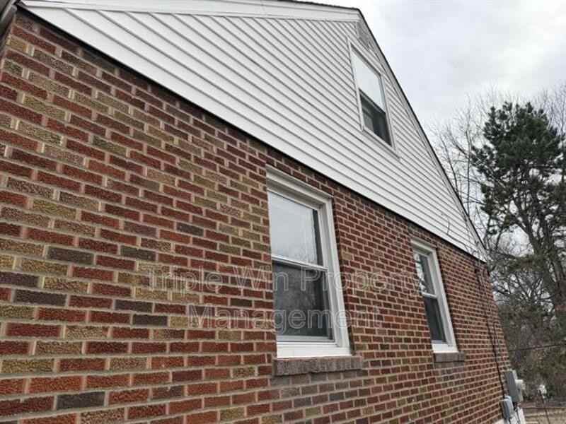 8664 Belhaven Dr #8664BELHAV - Photo 2 of 24