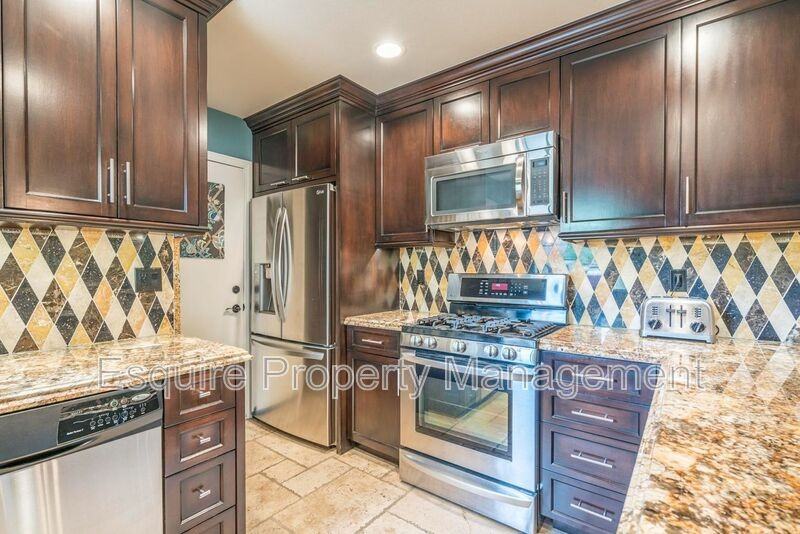 1351 El Lazo Ct - Photo 5 of 27