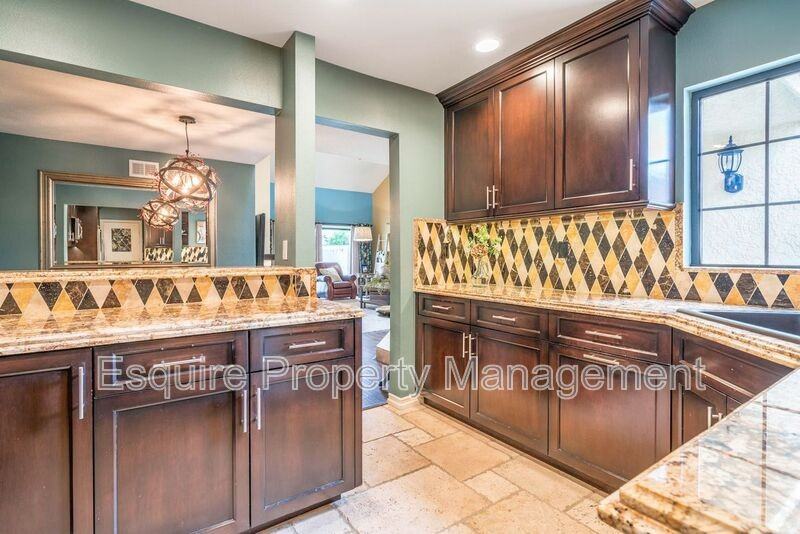 1351 El Lazo Ct - Photo 6 of 27