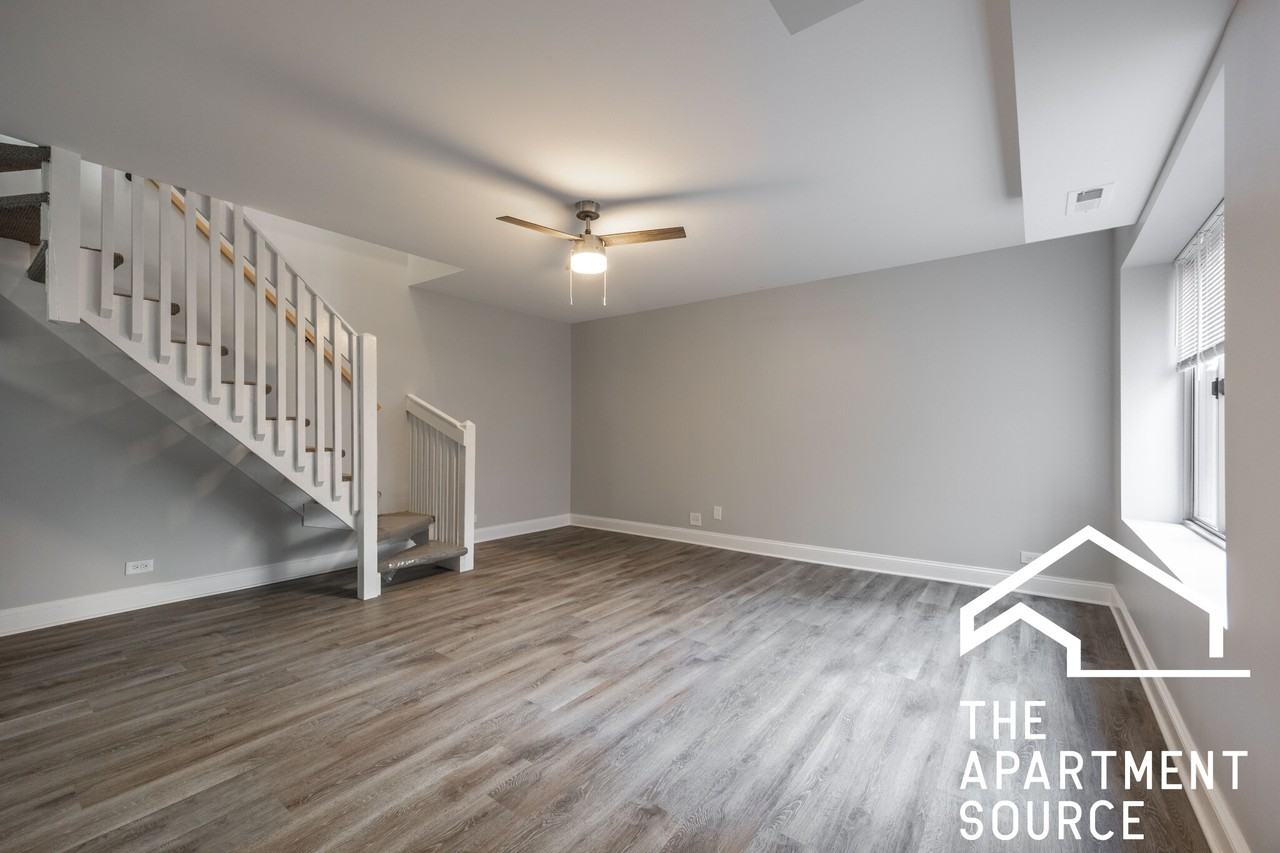 744 W Gordon Ter #312 - Photo 2 of 23