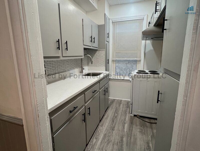 42 Kilburn St #2S - Photo 5 of 25