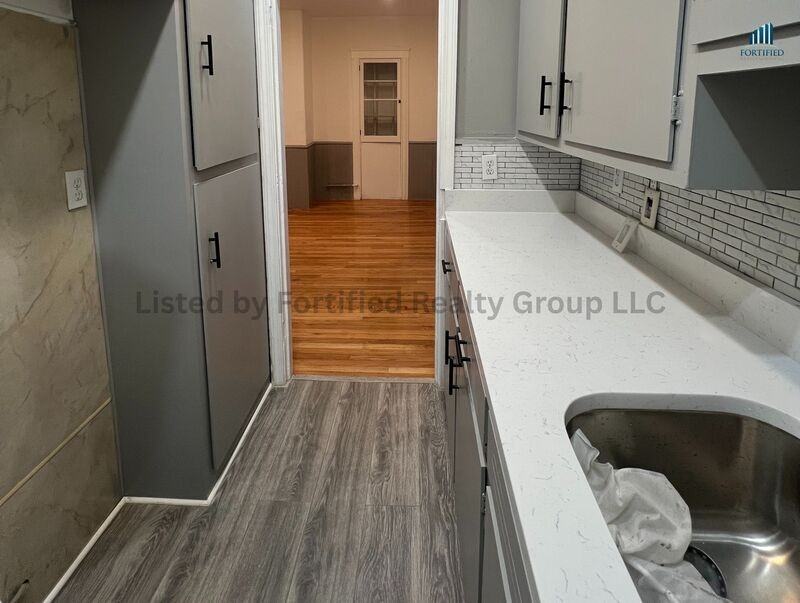 42 Kilburn St #2S - Photo 6 of 25