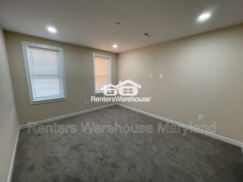 921 N Patterson Park Ave - Photo 7 of 22