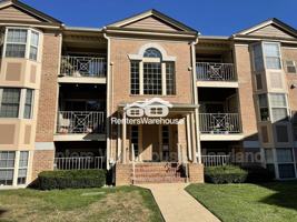 featured image of 3512 Thomas Pointe Ct #1B