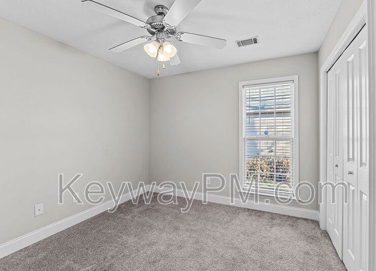 808 Tyler Woods Dr - Photo 5 of 31