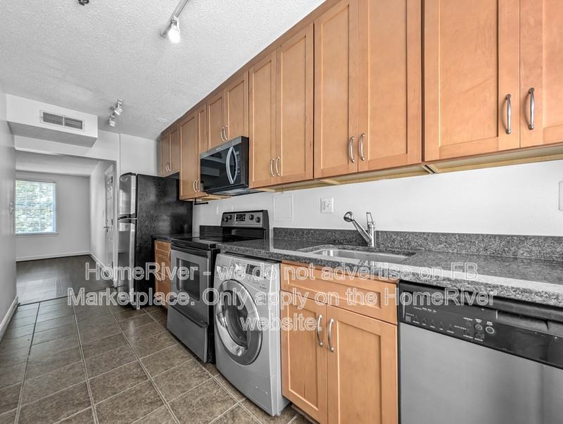 500 Bashford Ln #3323 - Photo 7 of 18