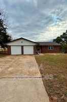 featured image of 440 E Carson Ln