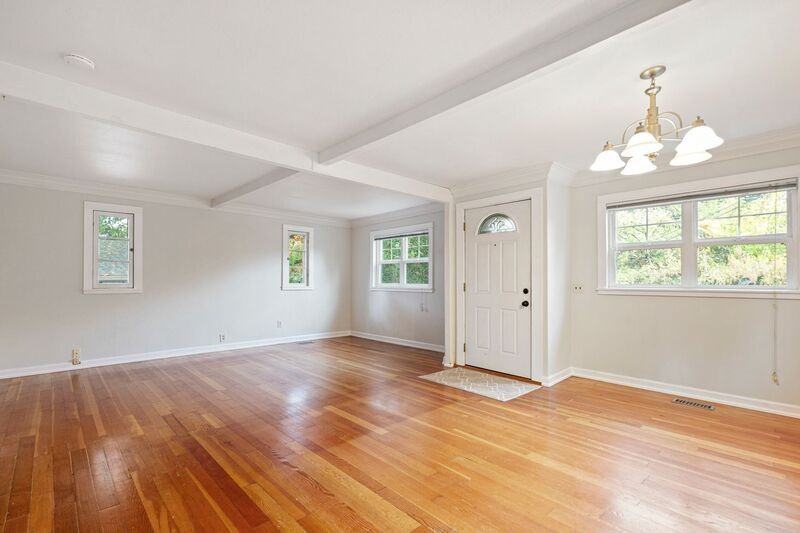 3215 Se 53rd Ave - Photo 6 of 28