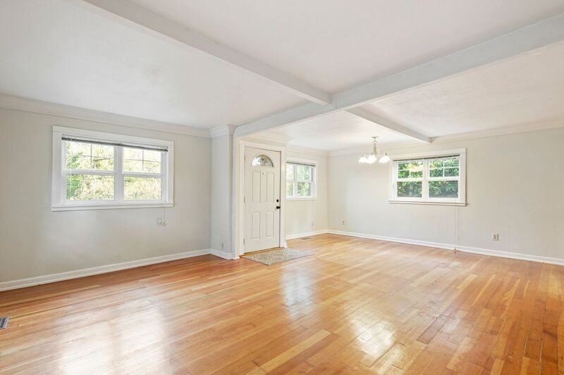 3215 Se 53rd Ave - Photo 7 of 28