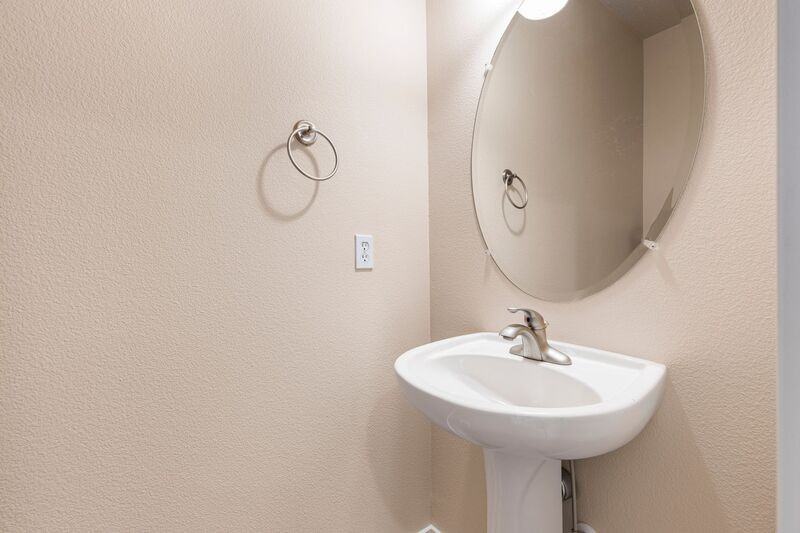 929 Se Marion St - Photo 7 of 22