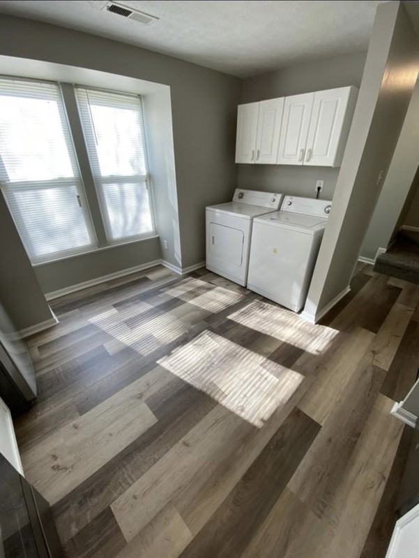 8400 Brigadoon Ct - Photo 3 of 13