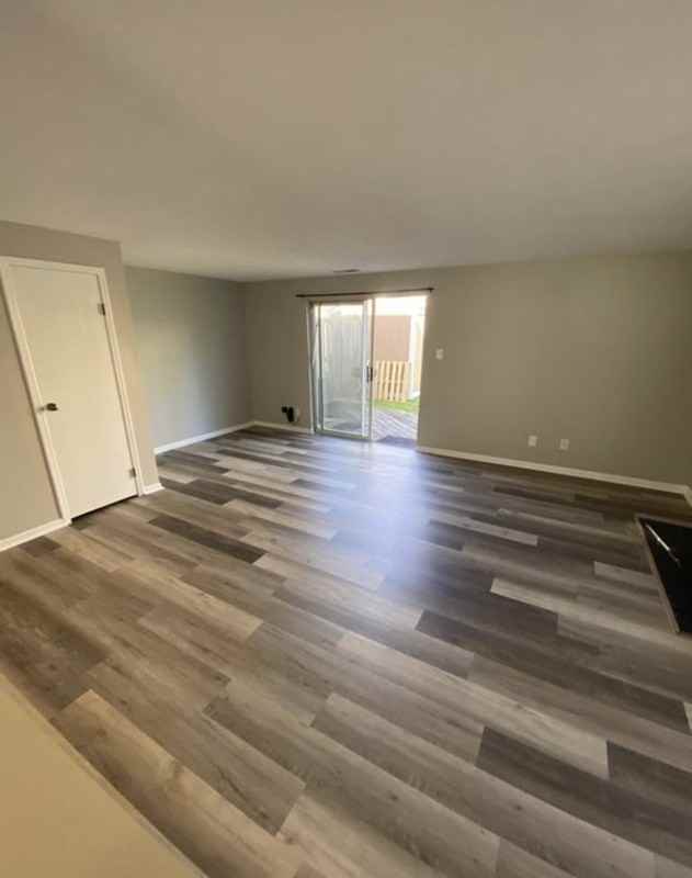 8400 Brigadoon Ct - Photo 4 of 13