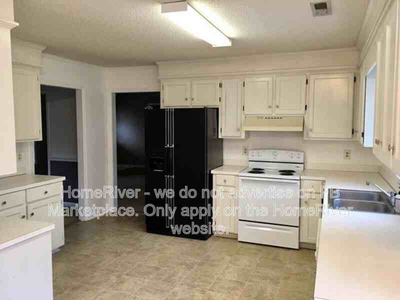 1065 Morris Way Dr - Photo 3 of 11