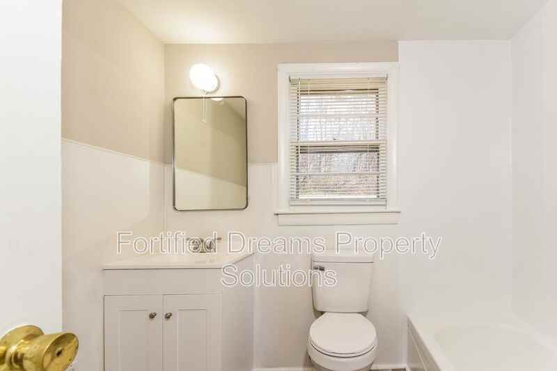 4400 Voss Ave - Photo 6 of 18