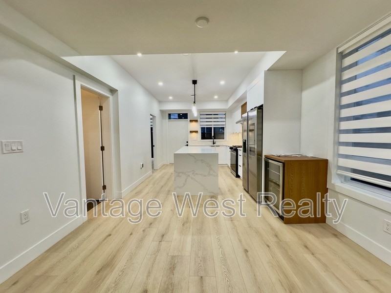 754 Raymer Ave - Photo 5 of 40