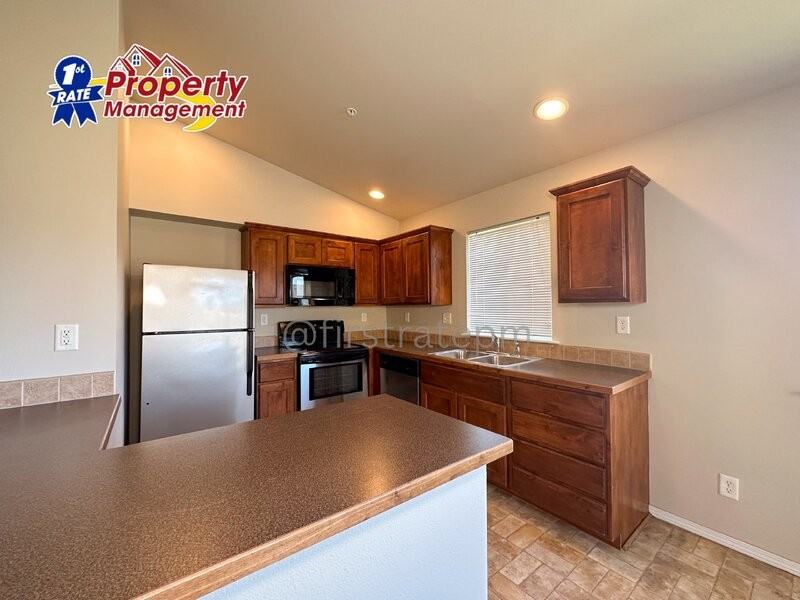 2997 W Acarrera Ln #24 - Photo 7 of 27