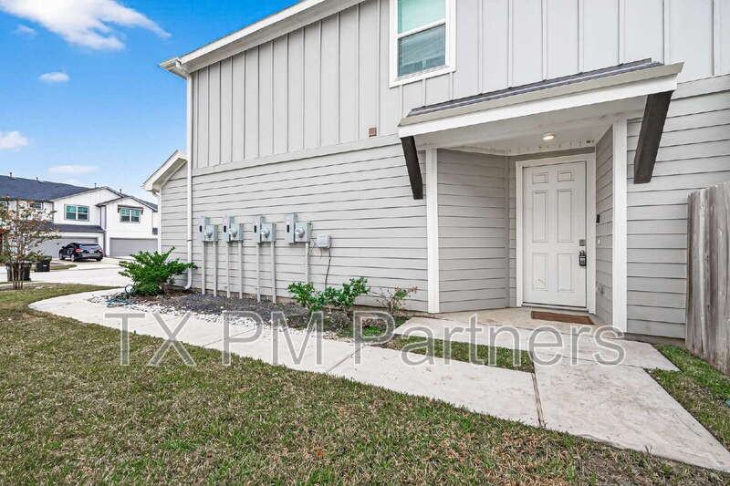 27926 Western Creek Ct - Photo 7 of 50