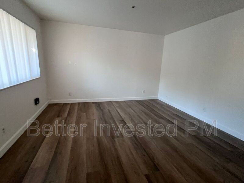 752 Beaver St #A - Photo 6 of 10