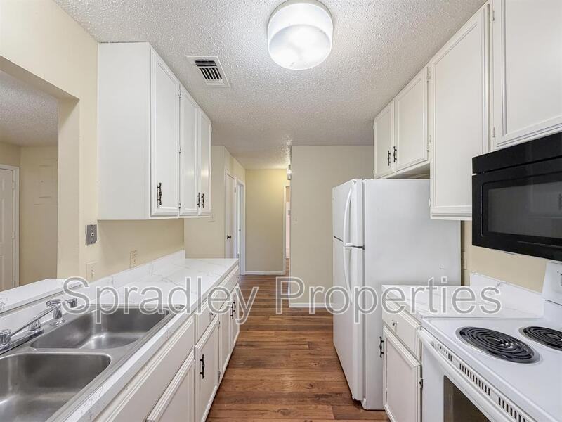 3705B Ivanhoe Dr - Photo 6 of 16