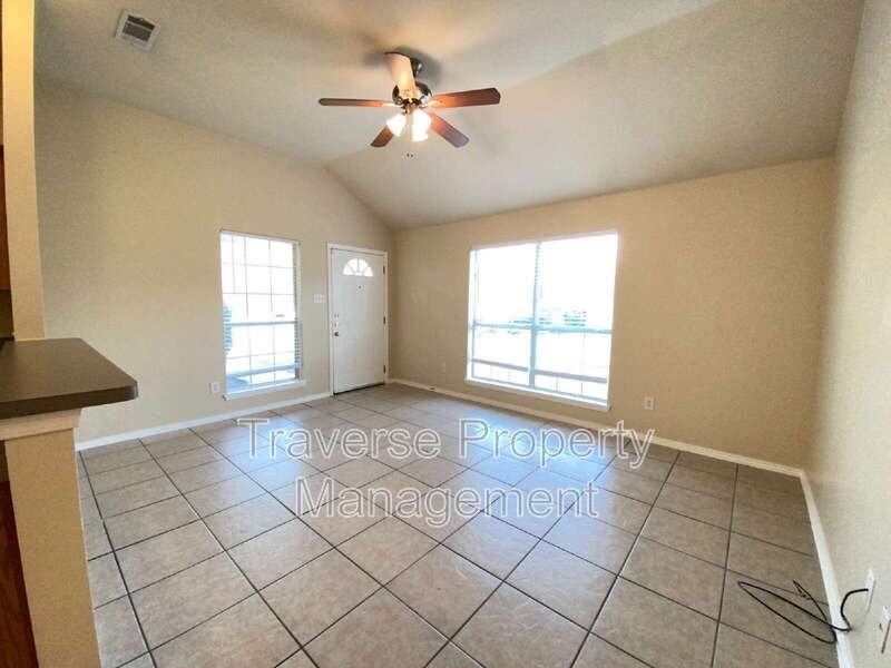 1709 Novella Ct - Photo 5 of 21