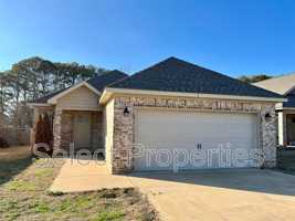 featured image of 263 Wolf Den Ln