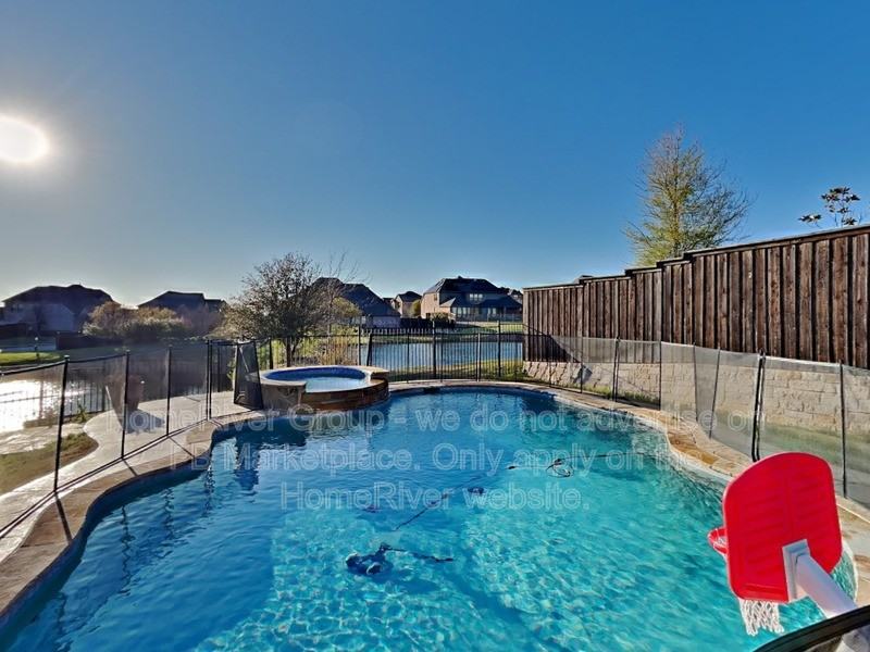 941 Jessica Ln - Photo 4 of 29