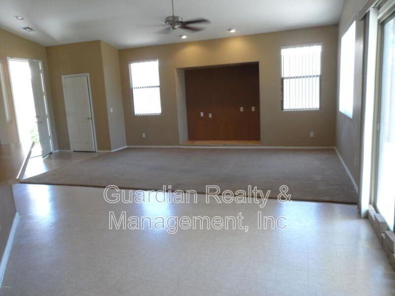 4321 E Augusta Ave - Photo 3 of 6