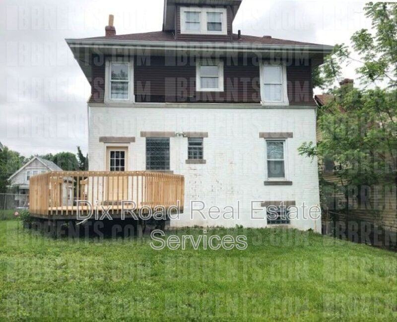 4763 Dale Ave - Photo 5 of 39