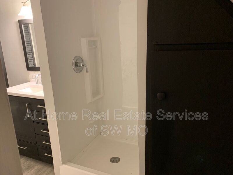 653 S Main Ave #3 - Photo 5 of 9