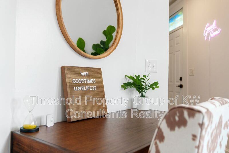 61 E 7th Ave - Photo 7 of 23