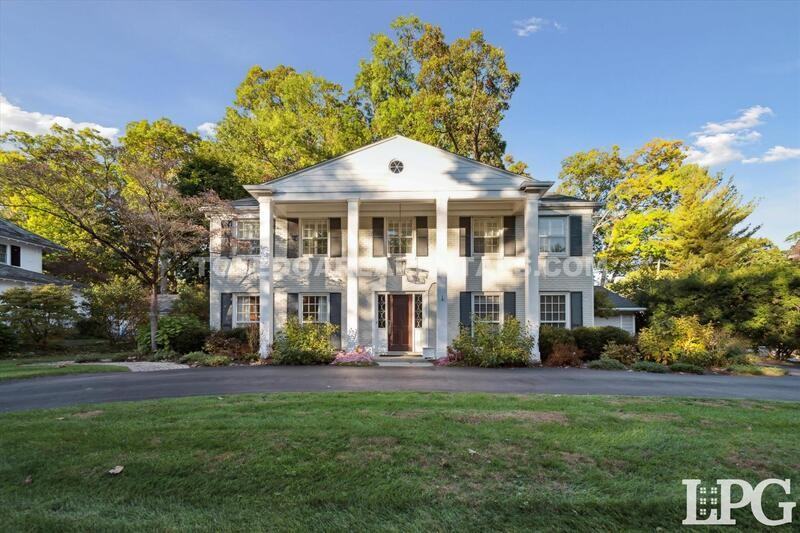 3544 Edgevale Rd - Photo 2 of 50