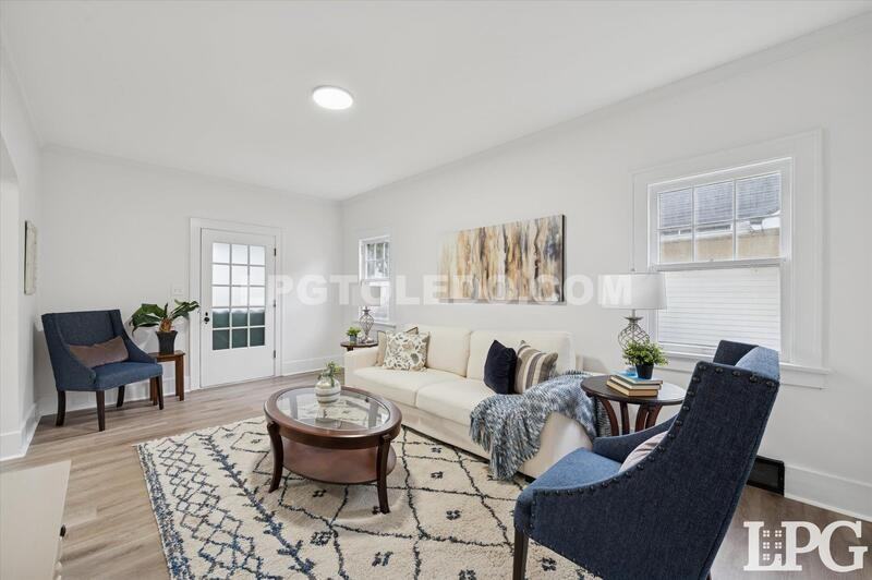 1044 Hawk St - Photo 6 of 37