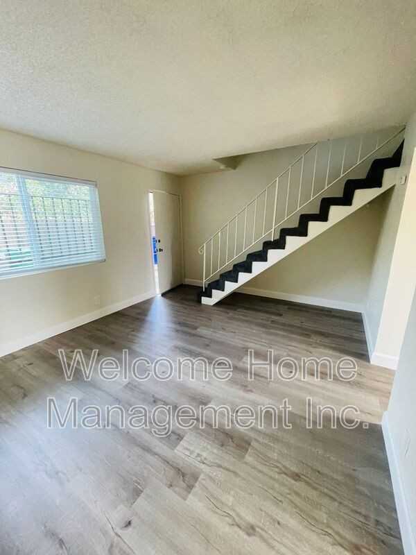 152 Laurel Ave #4 - Photo 3 of 23