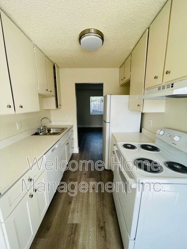 152 Laurel Ave #4 - Photo 6 of 23