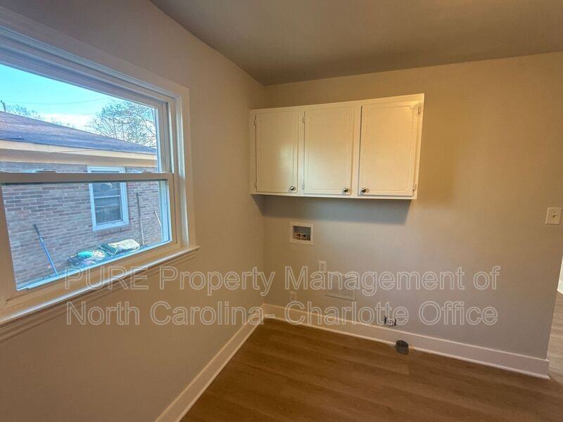 1708 Newland Rd - Photo 6 of 14