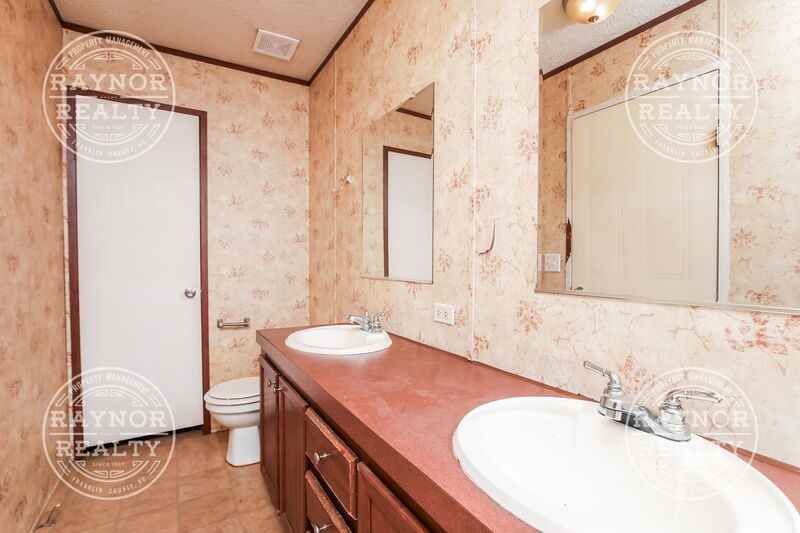 756 Cooke Rd - Photo 4 of 16