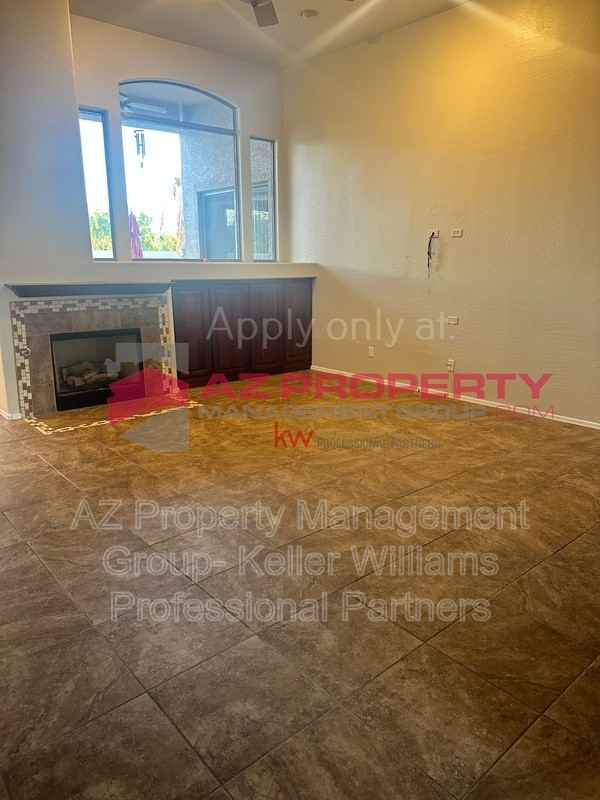 16802 W Tonbridge St - Photo 6 of 50