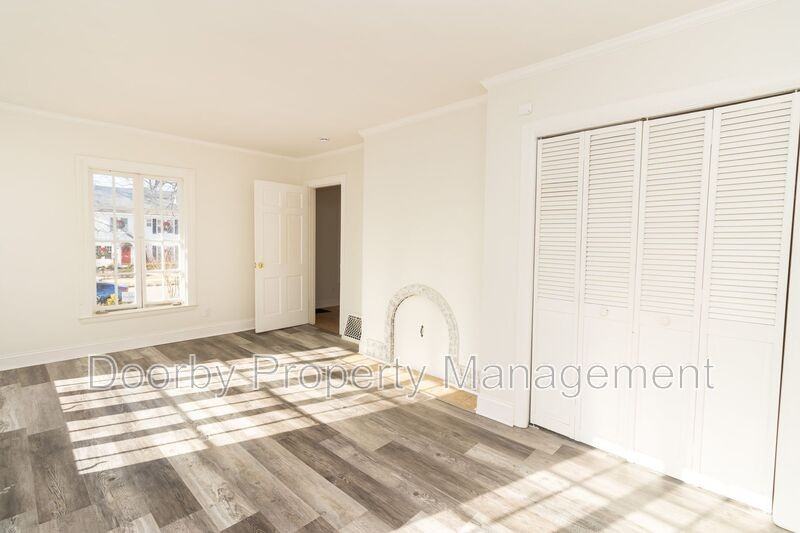 356 Derby Cir - Photo 7 of 26