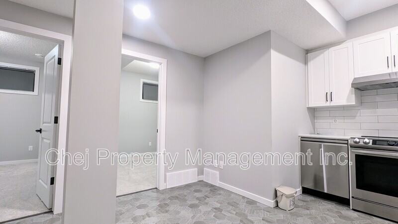 115 Stiles Bend #BS - Photo 2 of 9