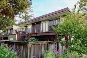 featured image of 310 1st St #5