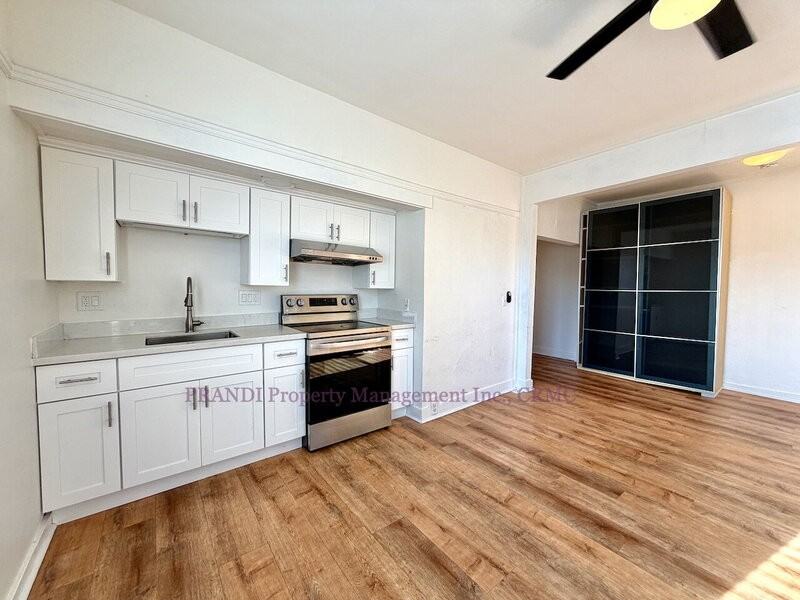 106 Union St #4 - Photo 5 of 9