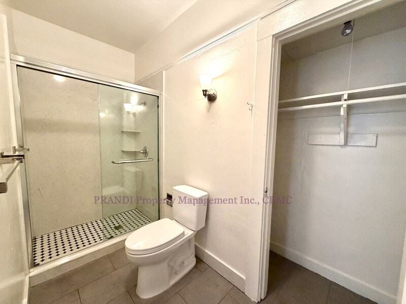 106 Union St #4 - Photo 6 of 9